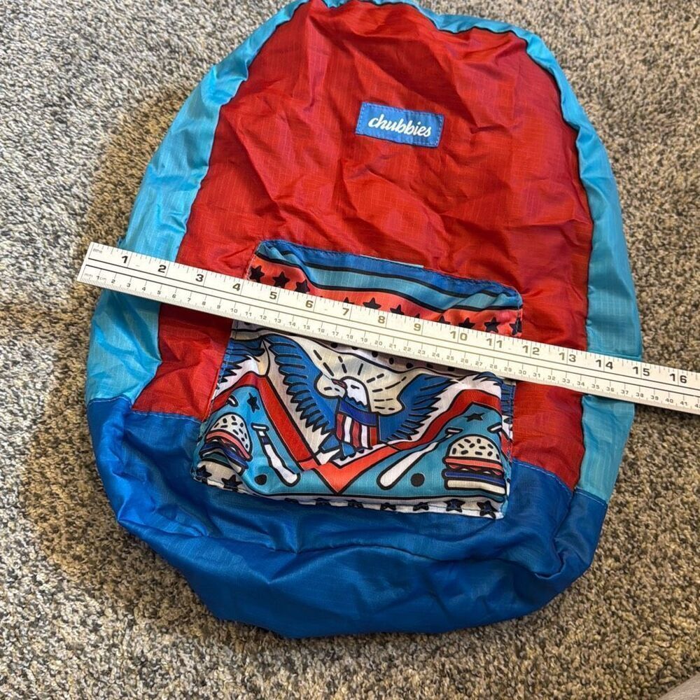 Chubbies Stowaway Lightweight Zip Backpack - Picture 5 of 6